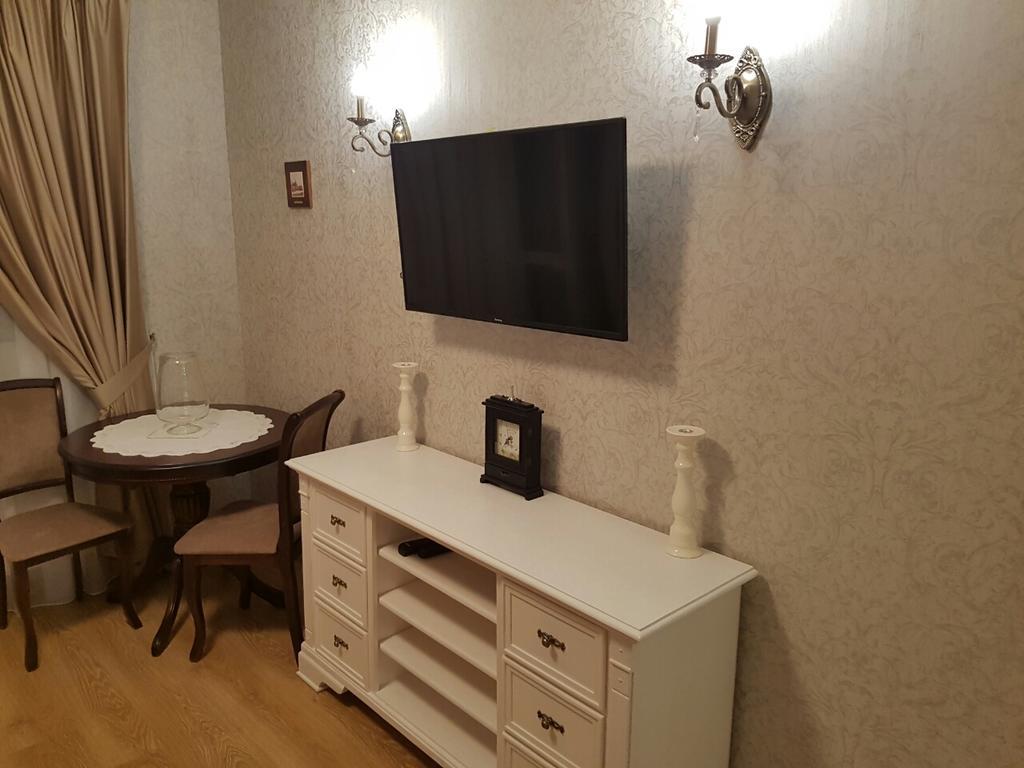 Comfort Apartment On Bogdanivska Street 7B Kiew Exterior foto