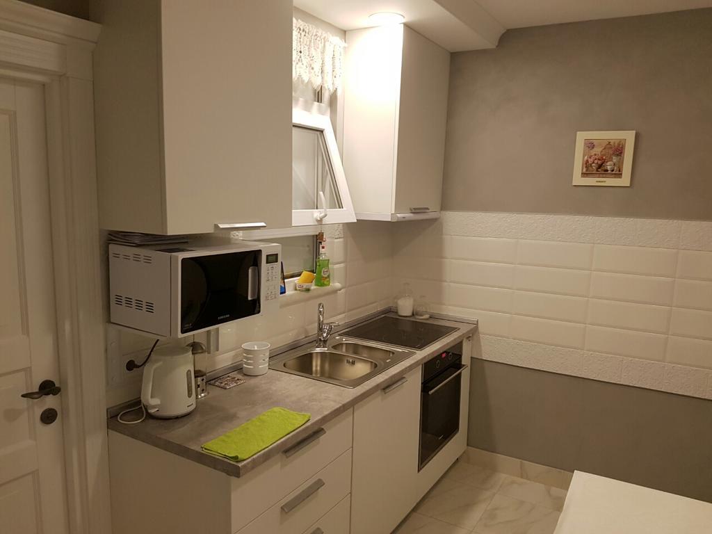 Comfort Apartment On Bogdanivska Street 7B Kiew Exterior foto